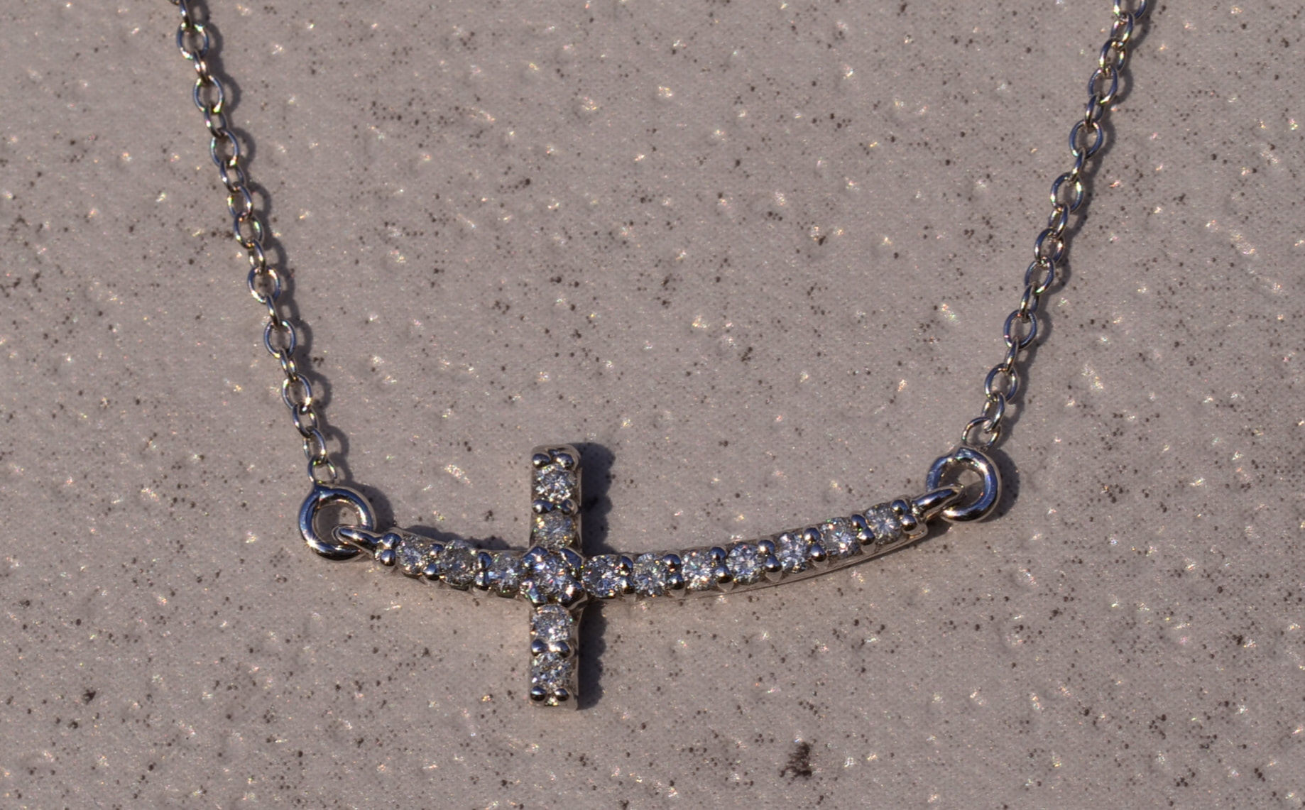 1/10 CTW Diamond Solitaire Sideways Cross Necklace in 14K Gold - DaVinci  Emporium