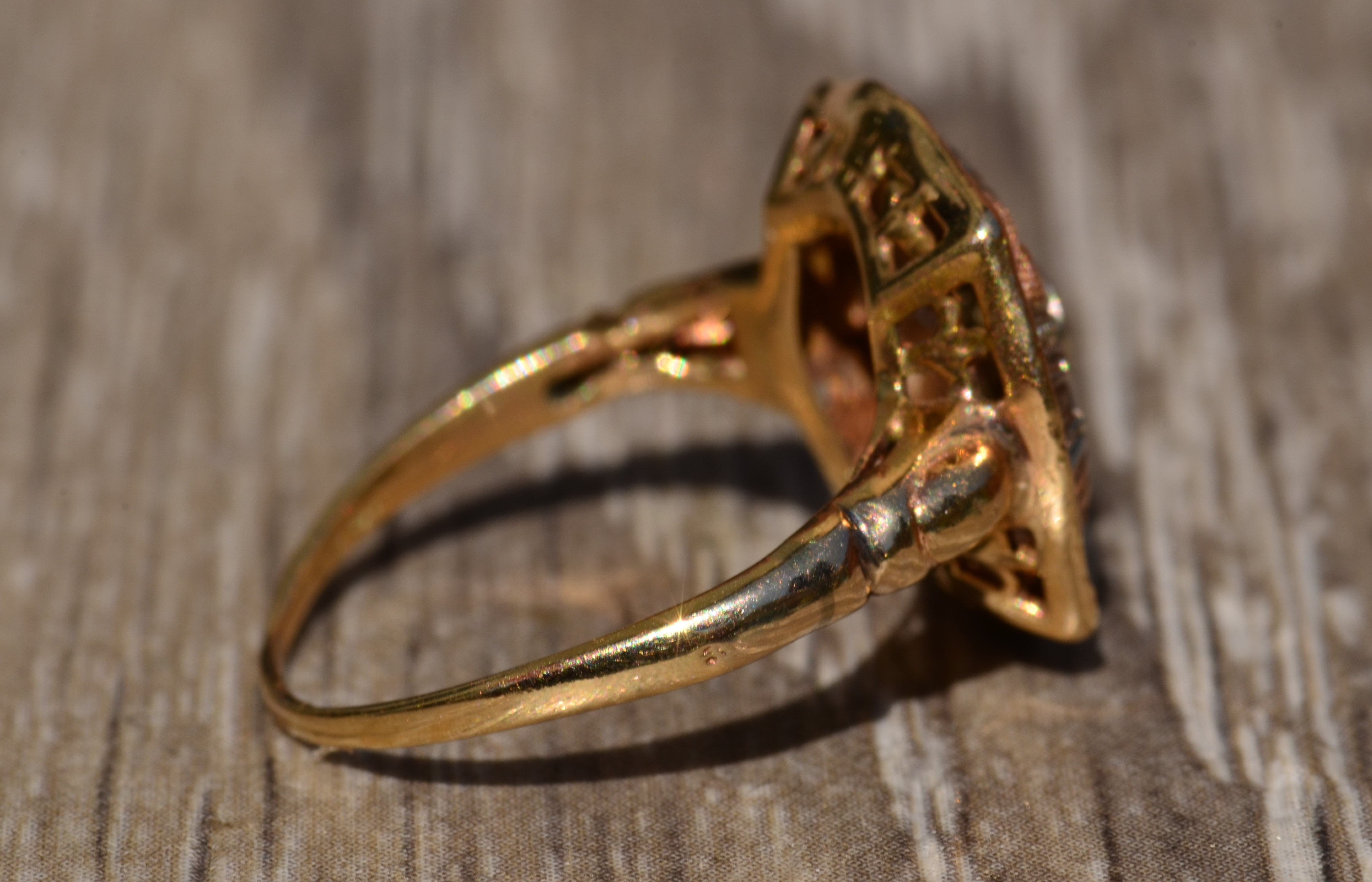 1.17 ct. Pear Natural Diamond Engagement Ring | Mikado Diamonds